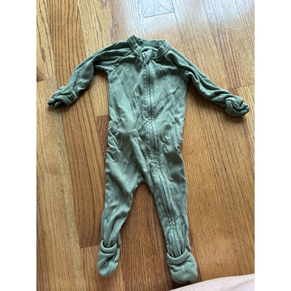 Goumi Footie Pajama Size 3-6M